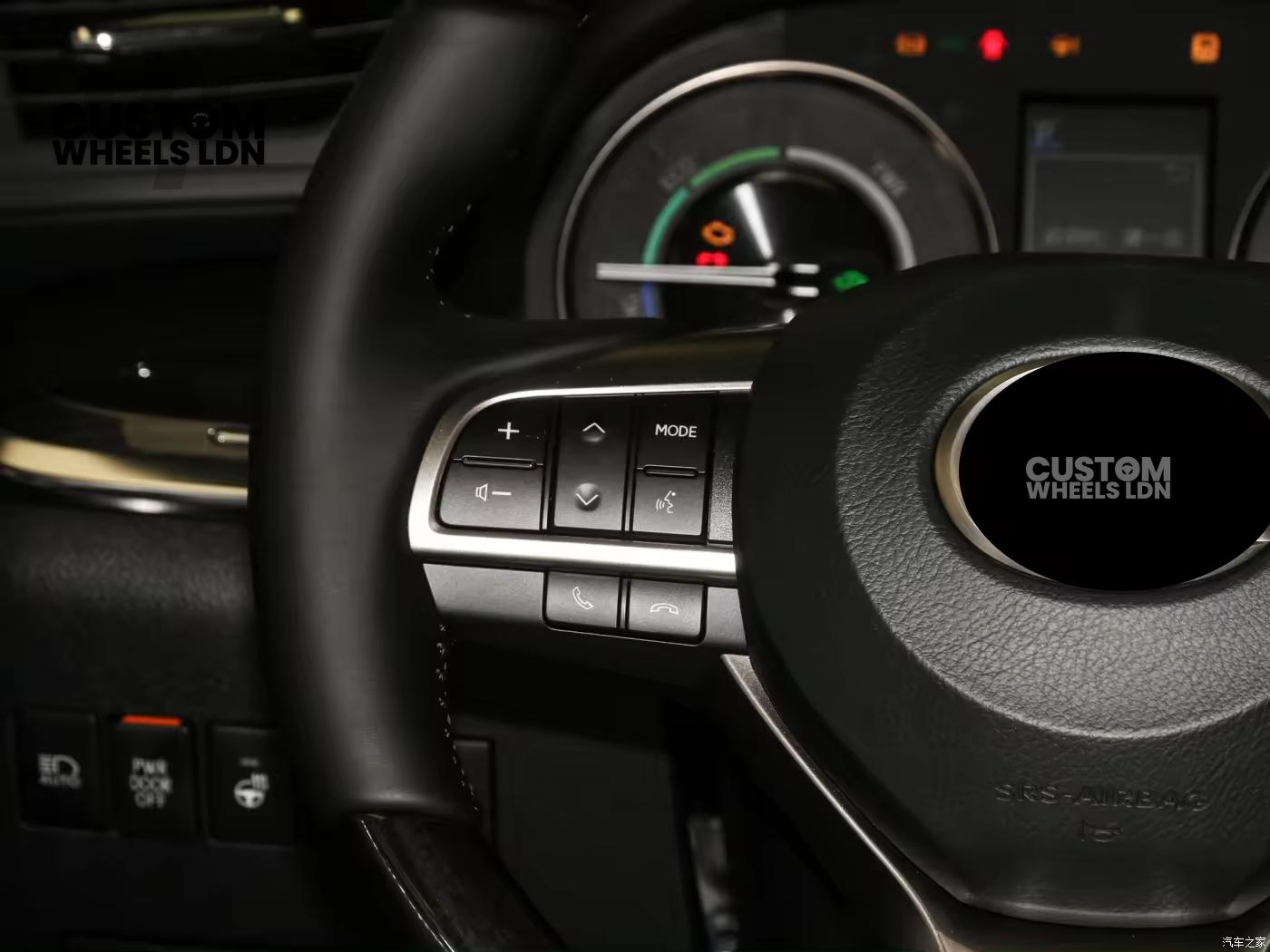 Lexus Custom Steering Wheel – Gloss Wood Trim, Smooth Black Leather, Factory Controls, OEM Finish | Fits RX, GS, IS, LS, NX + more | Plug & Play | Retrofit Upgrade for Older Models