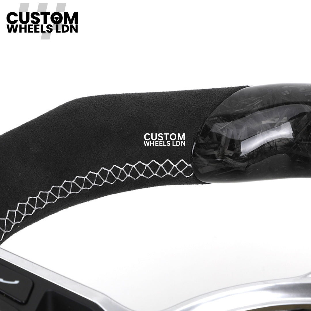 Porsche Custom LED-Lenkrad aus geschmiedetem Carbon mit abgeflachter Unterseite – passend für die meisten Modelle: 911, Cayenne, Panamera, Macan, Boxter, Taycan und mehr)