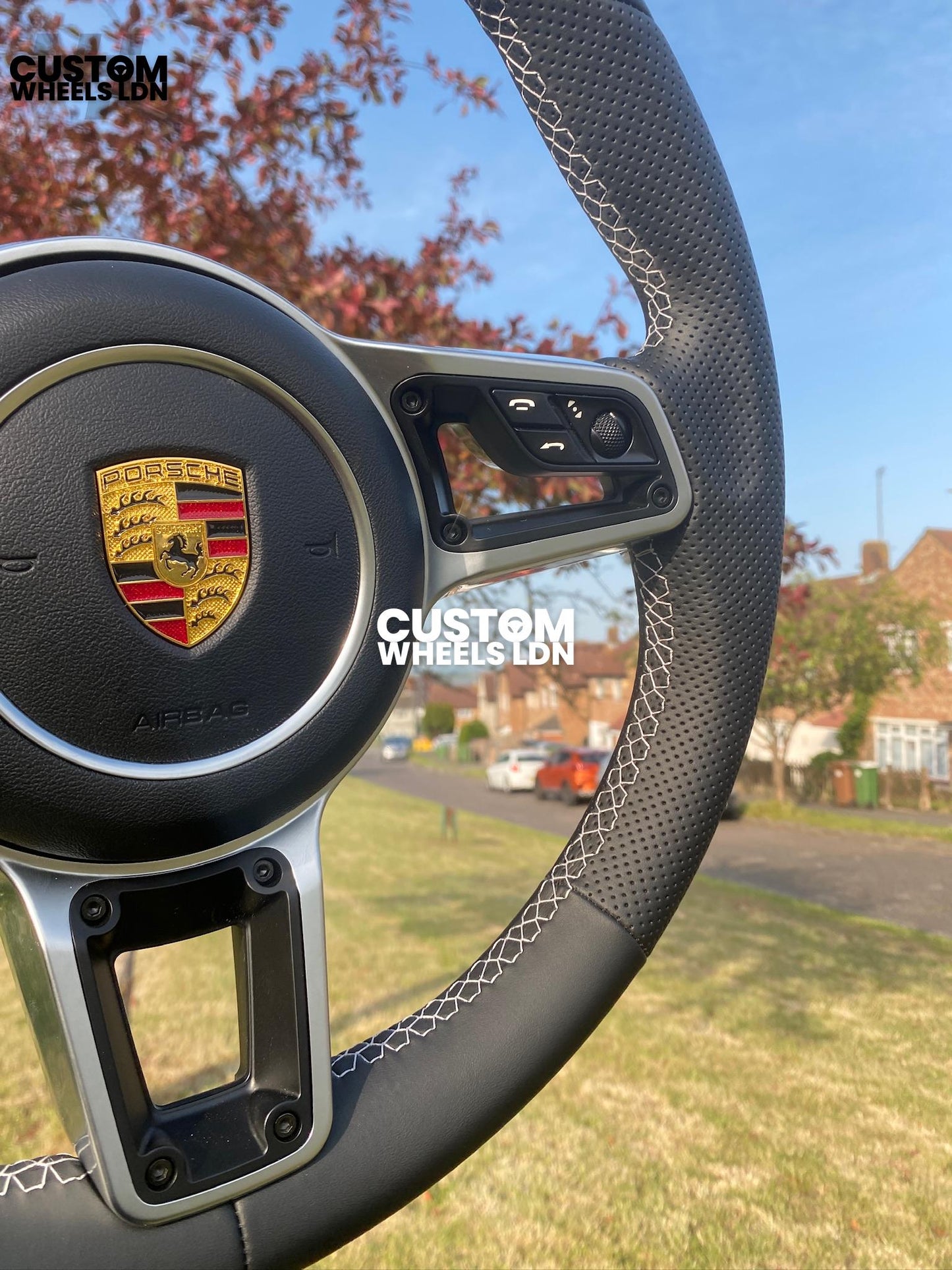 Porsche Custom Steering Wheel – Smooth & Perforated Leather, OEM Paddles, OEM Buttons | Fits 991, 997, 981, 718, Panamera, Cayenne + more | Plug & Play | With Airbag | Upgrade for Older Models Available