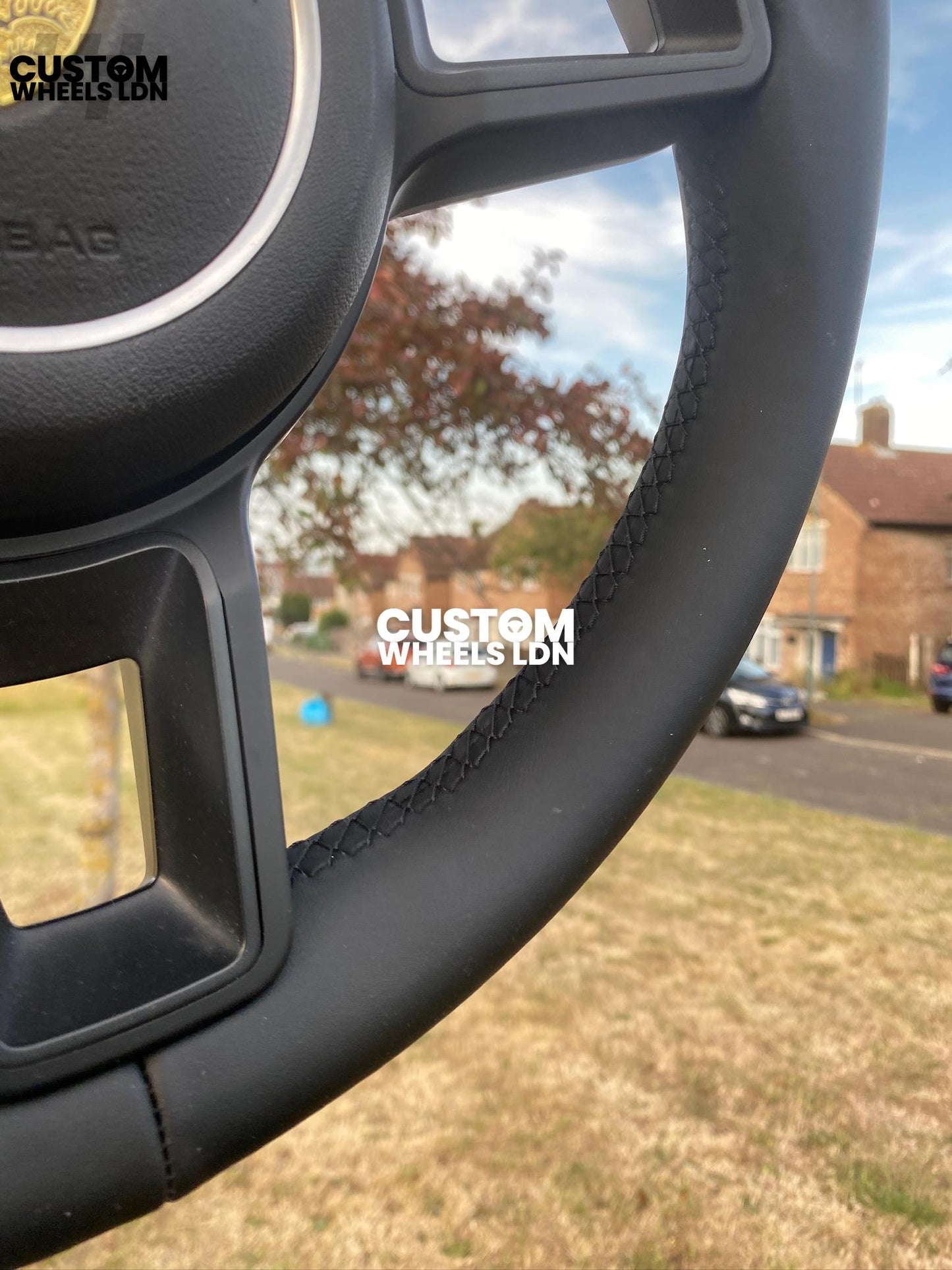 Porsche Custom Steering Wheel GT3RS Style – Smooth Black Leather, Red Centre Stripe | Fits 997, 991.1, 981, 986, Cayman, Boxster, Macan, Cayenne + more | Plug & Play | With Airbag | Upgrade for Older Models Available