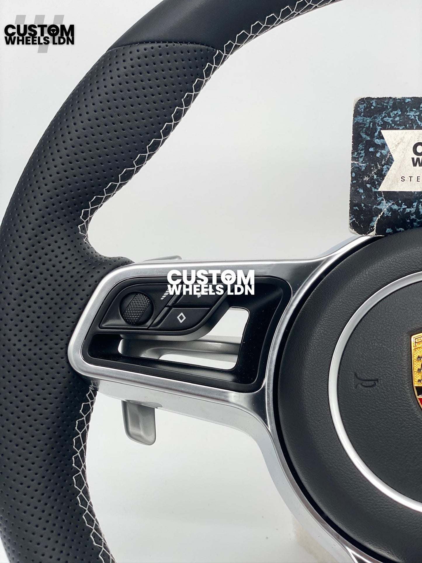 Porsche Custom Steering Wheel – Smooth Leather & Perforated Leather, OEM Paddles, OEM Buttons | Fits 997.1, 997.2, 991.1, 981, Macan, Cayenne + more | Plug & Play | With Airbag | Upgrade for Older Models Available