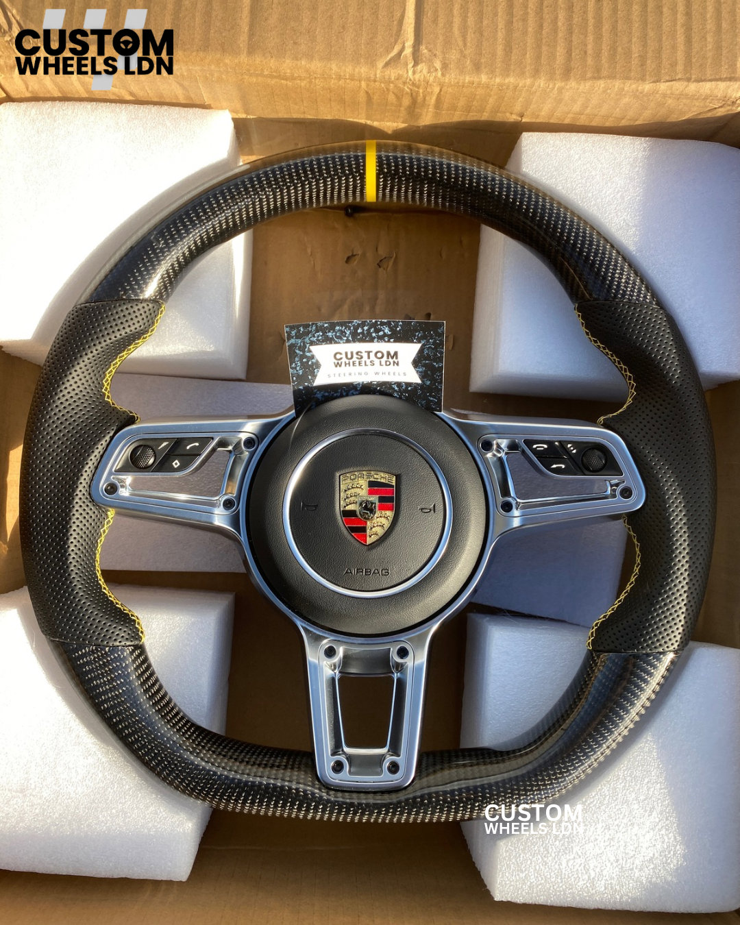 Porsche Flat Bottom Carbon Fibre Steering Wheel For Cayenne GT3 GTS 911 997