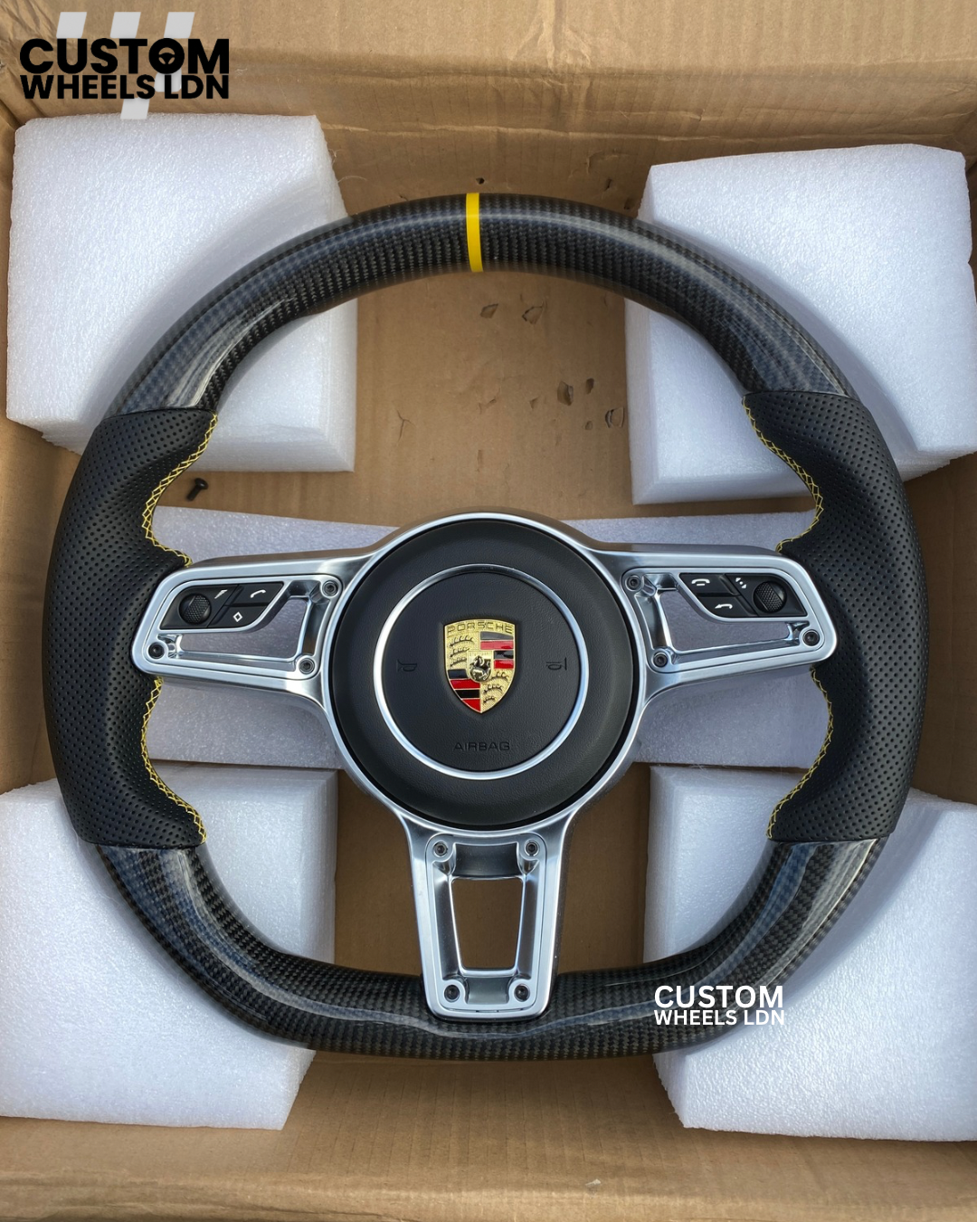 Porsche Flat Bottom Carbon Fibre Steering Wheel For Cayenne GT3 GTS 911 997
