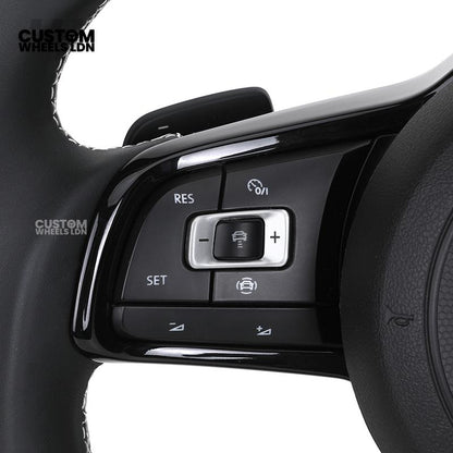 Volkswagen MK7 Custom Steering Wheel – Blue Center Stripe | Carbon Fibre & Leather | Plug & Play | Complete Steering Wheel | Fits Golf MK7 / MK6 GTI, R + more