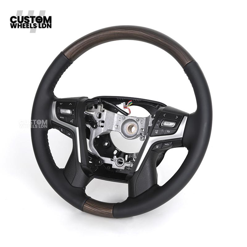 Toyota Custom Steering Wheel – Black Gloss Trim, Classic Leather Finish, OEM Shape | Fits Auris, Corolla, Prius, RAV4 + More | Plug & Play | Comfortable Daily Upgrade