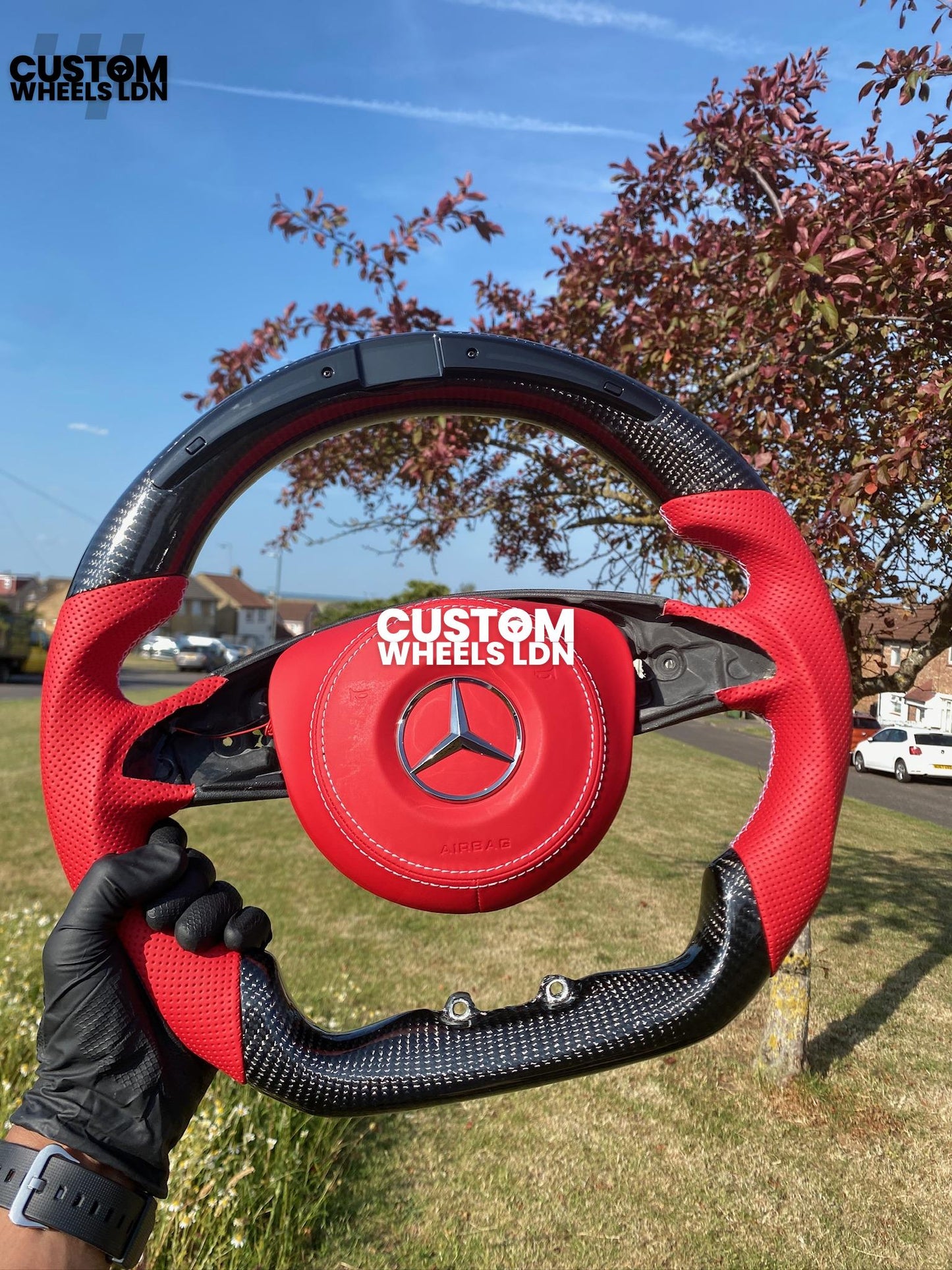 Mercedes Custom LED Flat Bottom Steering Wheel – Gloss Carbon Fibre, Red Perforated Leather, Red Airbag Cover | Fits W205, W213, W218, W222, W217, C-Class, E-Class, CLS, S-Class + more | Plug & Play | Upgrade for Older Models Available